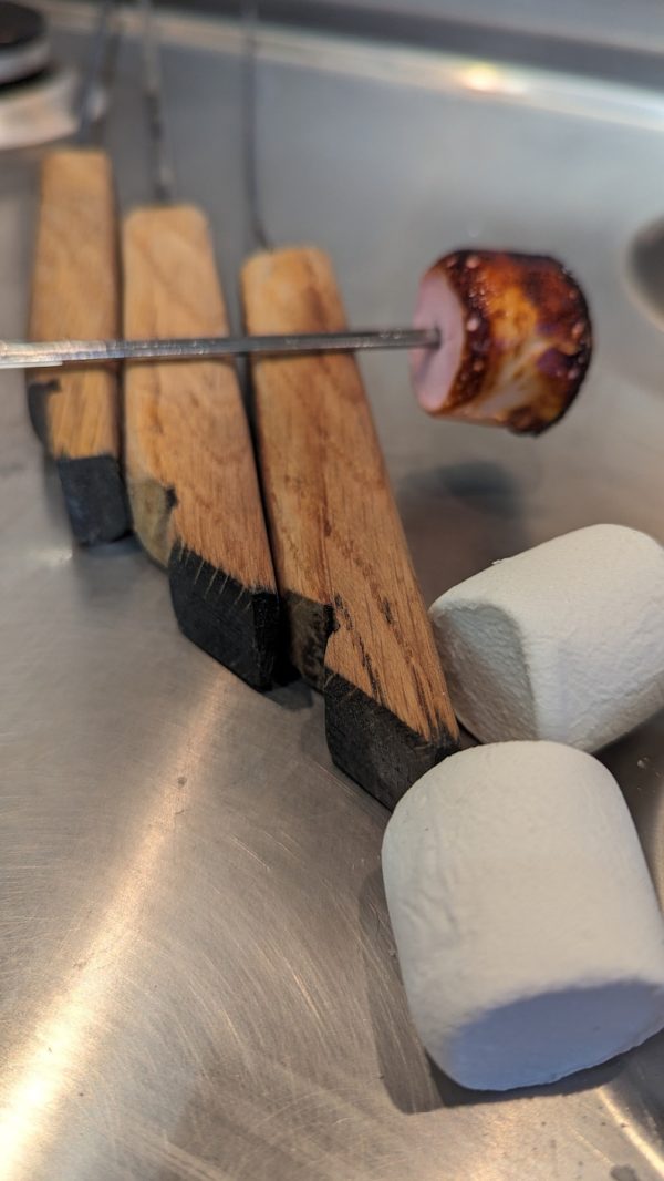 Whisky Barrel Oak BBQ Tool Set - Image 2