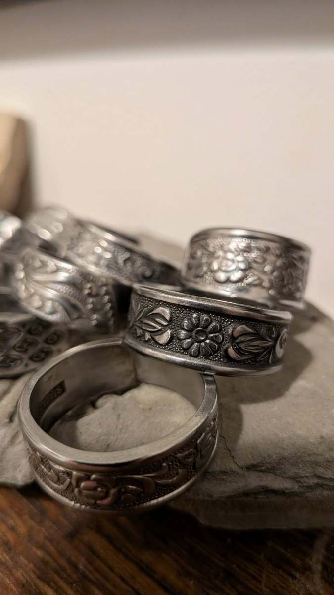 Mystery Stainless Steel Band Ring - Image 2