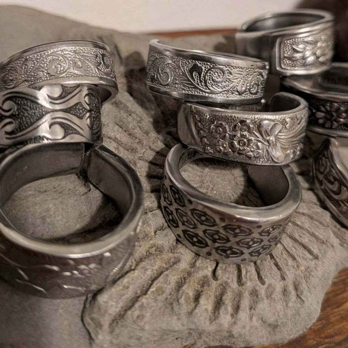 Mystery Stainless Steel Band Ring - Image 3