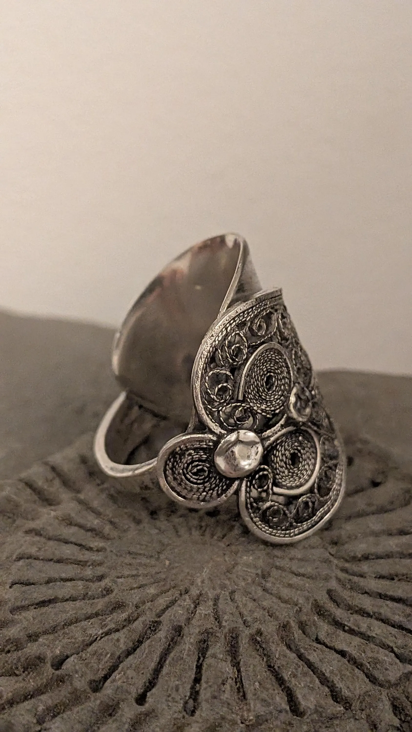 Vintage Filigree Spoon Ring - Image 3