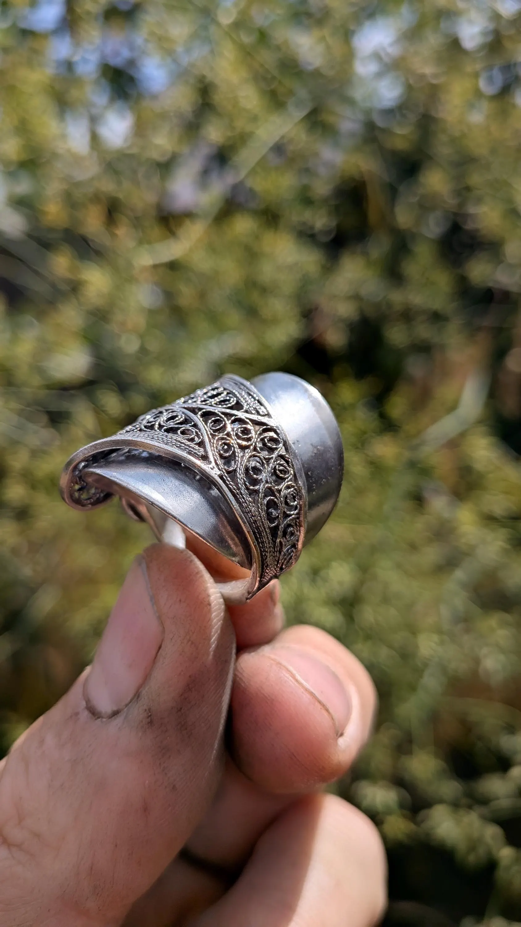 Vintage Filigree Spoon Ring - Image 9